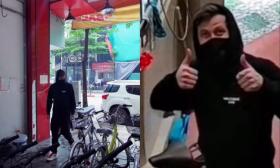 Alan Walker đến Hà Nội tặng xe đạp cho fan 