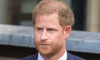  Vua Charles và William bất ngờ nhắc tới Harry 第10张