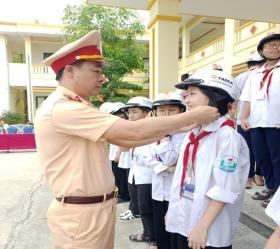  Thanh Hoá: Tăng cường công tác tuyên truyền, giáo dục pháp luật trật tự ATGT cho học sinh, sinh viên 