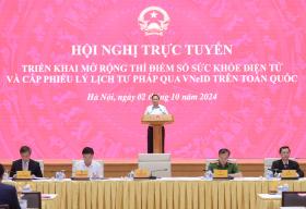 Thủ tướng Chính phủ: phấn đấu đến năm 2025, 40 triệu người dân sử dụng sổ sức khỏe điện tử