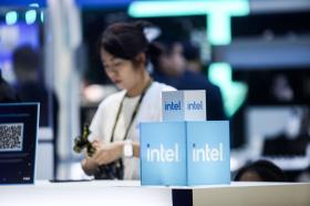 Intel 'đánh mất hợp đồng chip 30 tỷ USD vào tay AMD' 