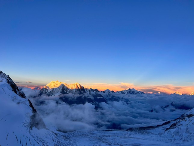  Người Việt Nam đầu tiên chinh phục đỉnh Manaslu cao 8.163m: &apos;Kì diệu nhất là cảm giác vượt qua chính mình&apos; 第5张