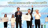  Tìm ra quán quân cuộc thi Olympic tiếng Anh dành cho cán bộ trẻ toàn quốc năm 2024 第7张