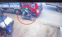  Giả mạo GrabBike vào sân bay Tân Sơn Nhất chèo kéo khách 