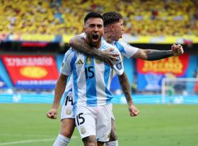  Vắng Messi, Argentina gục ngã trước &quot;đòn thù&quot; Colombia