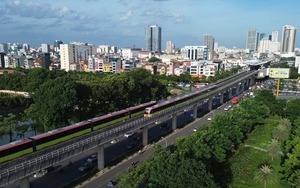 Không còn cảnh chen chúc trong ngày đầu tàu metro Nhổn - ga Hà Nội bán vé  第13张