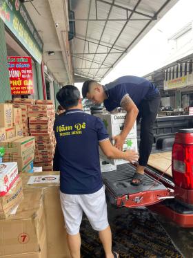 Nhà hàng, quán ăn phục vụ cơm miễn phí cho các đoàn công tác cứu trợ đồng bào vùng lũ  第4张