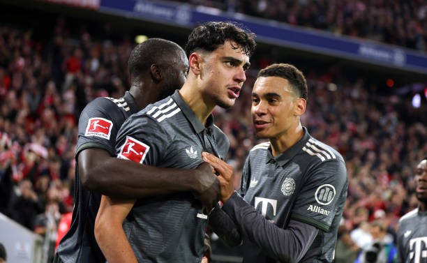  Nhận định Frankfurt vs Bayern Munich, 22h ngày 6/10: &apos;Hùm xám&apos; trút giận 