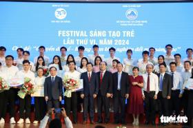 Thích thú với mực hữu cơ, bộ lọc nước… tại Festival sáng tạo trẻ Đà Nẵng