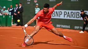 Casper Ruud vô địch Barcelona Open, Djokovic không dự Madrid Open