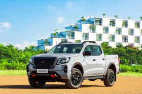 Thêm phiên bản, giảm giá bán có giúp Nissan Navara cạnh tranh Ford Ranger?