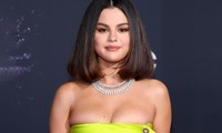  Selena Gomez bị chỉ trích 