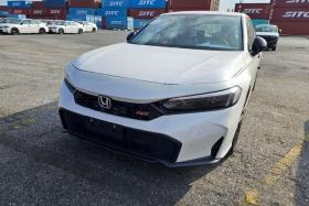  Lô xe Honda Civic bản mới cập bến Việt Nam 