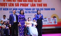  Hoa hậu Lê Nguyễn Bảo Ngọc, Thùy Tiên, Phương Mỹ Chi và dàn sao dự ngày hội của thanh niên TPHCM 