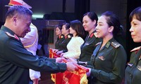  Hoa hậu Lê Nguyễn Bảo Ngọc, Thùy Tiên, Phương Mỹ Chi và dàn sao dự ngày hội của thanh niên TPHCM 